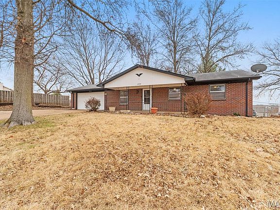 3rd image of 11424 Burgess Ave