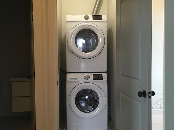 4th image of 4018 Apple St APT 3