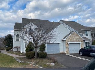 65 Harlow Cir, Ambler, PA 19002