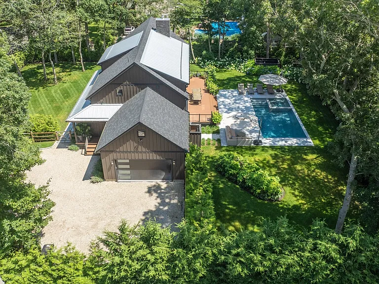 56 Glade Rd — Photo 5