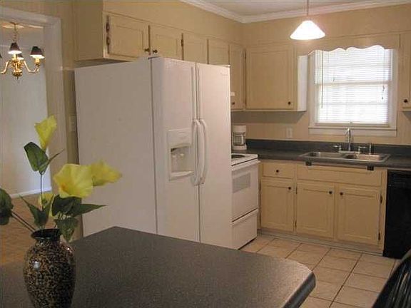 2nd image of 4329 31st Ave E