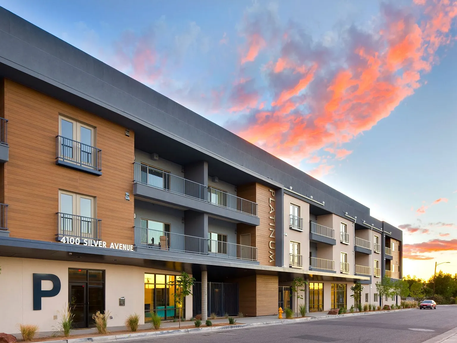 Platinum Apartments — Photo 1
