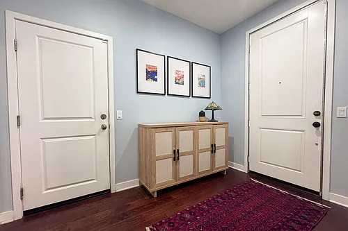 211 Westpark Ct #601 Photo 1