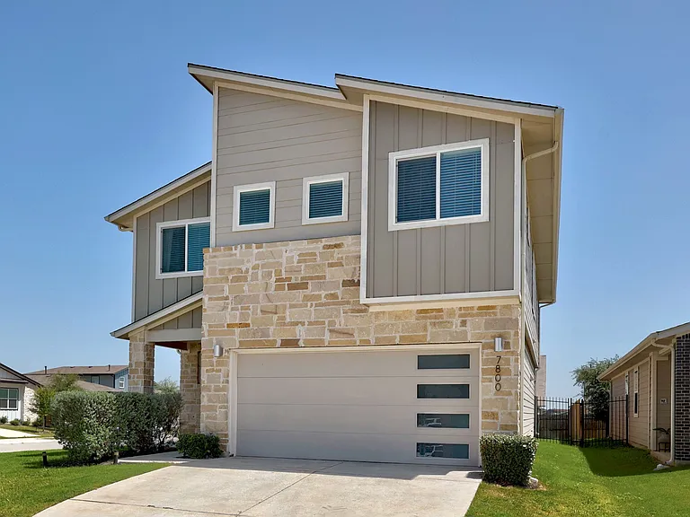 7800 Linda Michelle Ln — Photo 2