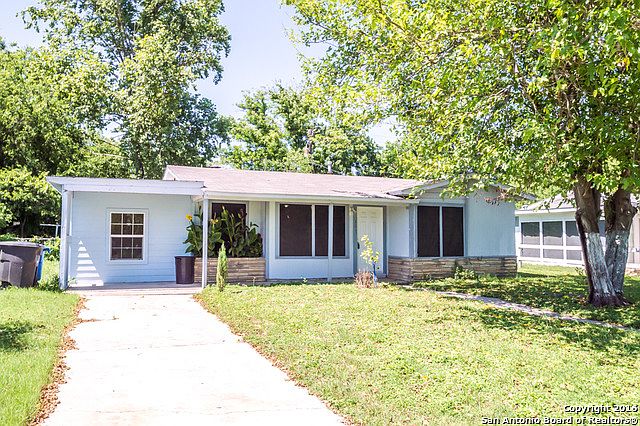 1st image of 207 Radiance Ave