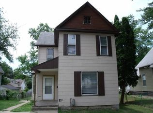 605 W 17th St, Davenport, IA 52803