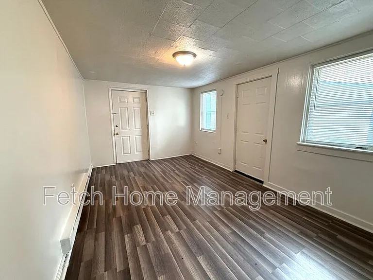 141 S Prince St #2 — Photo 2