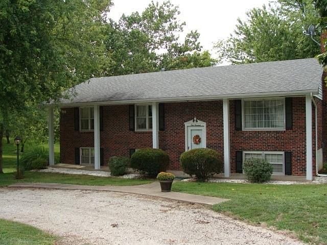 1st image of 119 Verdant Ln