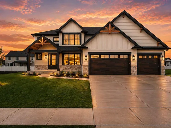 9430 Iris Dr, Saint John, IN 46373