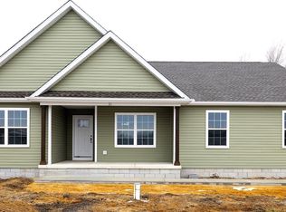 31 Railroad Ave, Houston, DE 19954