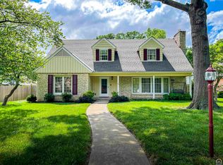 1631 SW Macvicar Ave, Topeka, KS 66604