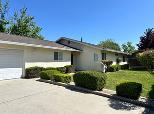 3039 Middleton Ln, Redding, CA 96002