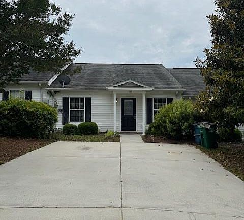 2nd image of 133 Hillsborough Ln