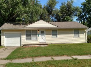 2054 S Green Acres Dr, Wichita, KS 67218