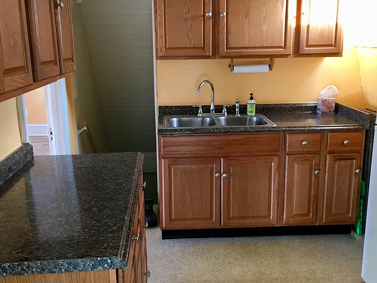 427 N Cayuga St — Photo 9