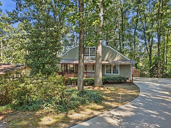 2nd image of 2867 Bob White Dr