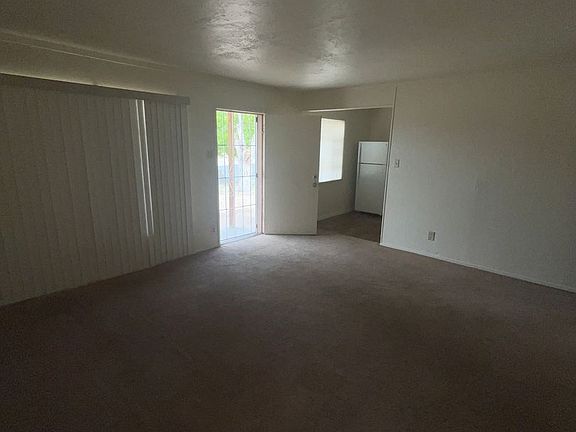 4th image of 1800 Princess Jeanne Dr
