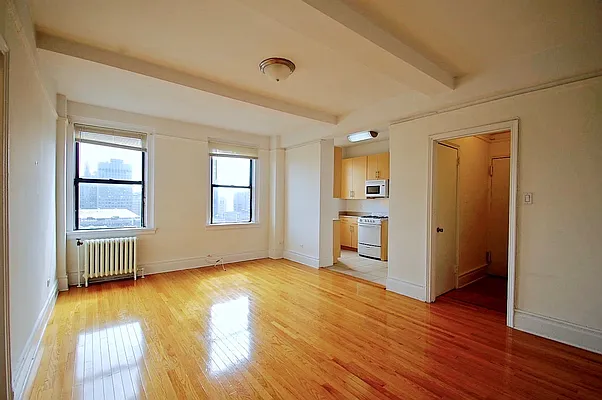 Rented by Compass | media 11