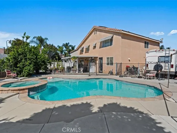 324 Pamela Ct, Hemet, CA 92544