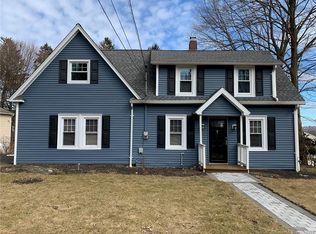 25 Golden Hill Rd, Danbury, CT 06811