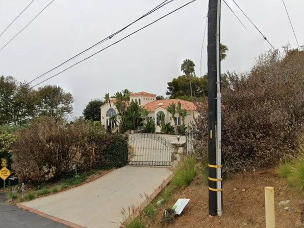 20977 Las Flores Mesa Dr, Malibu, CA 90265