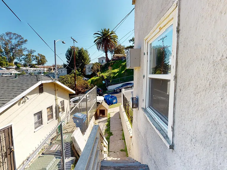 715 Orme Ave — Photo 17