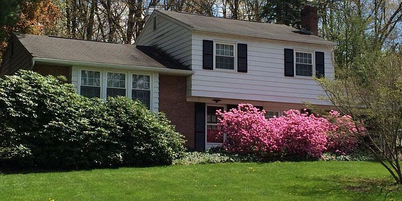 1st image of 507 Brittany Dr