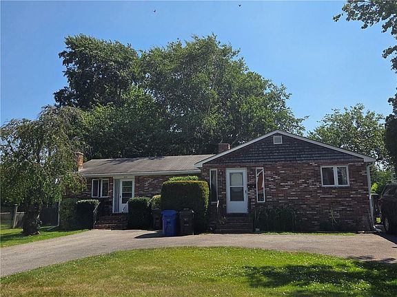 2nd image of 23 Butler St