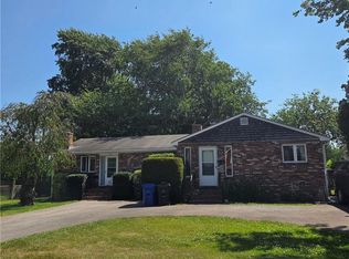 23 Butler St, Newport, RI 02840