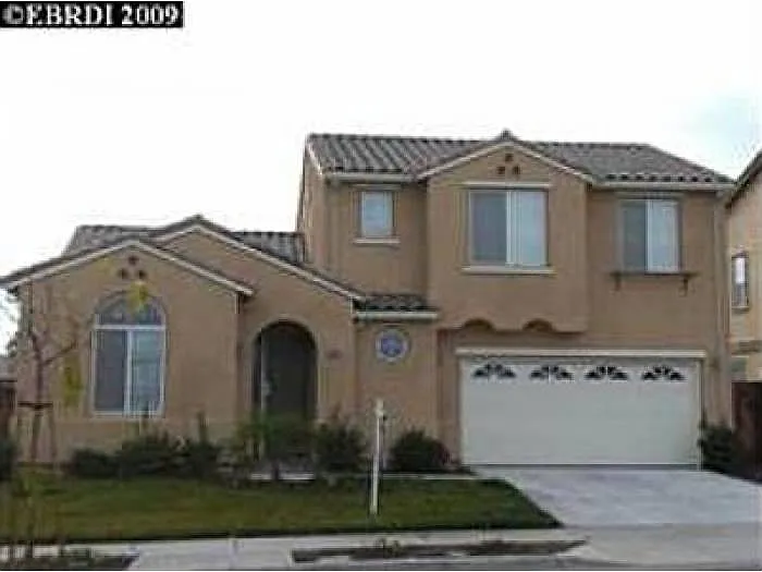 5613 McFarlan Ranch Dr photo 1