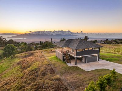 909 Copp Rd, Kula, HI, 96790