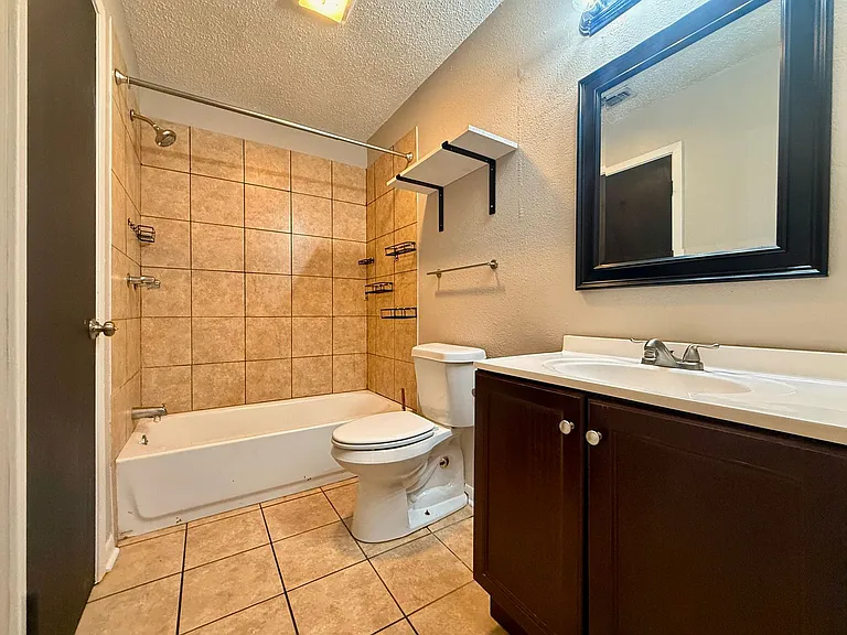 406 E Old Highway 80 — Photo 18