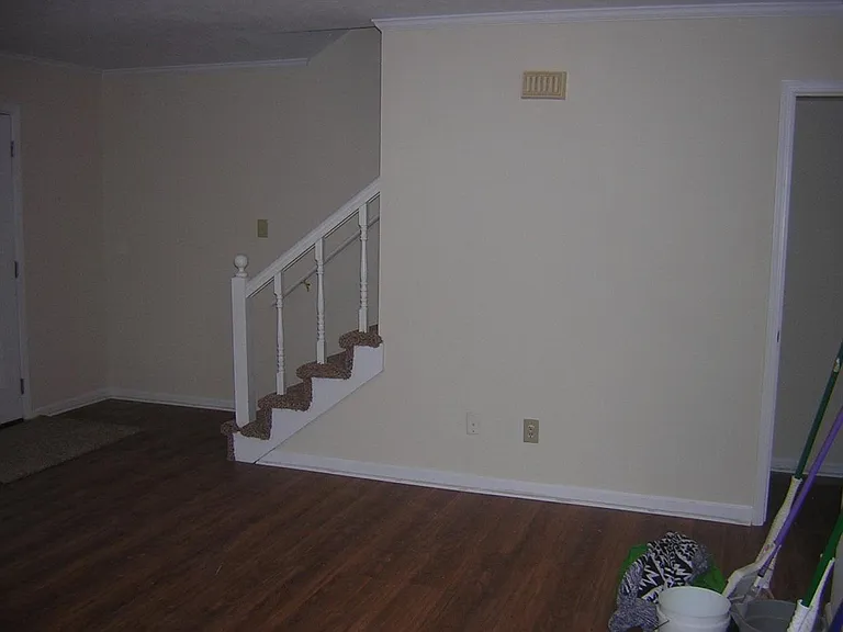 2220 Kings Gate Cir #A — Photo 8