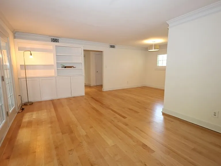 311 Peachtree Hills Ave NE #11C — Photo 6