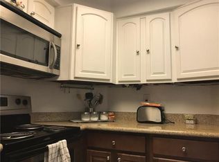 8084 NW 15th Mnr, Plantation, FL 33322