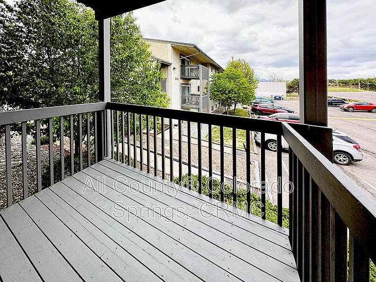 5030 El Camino Dr #4 — Photo 9