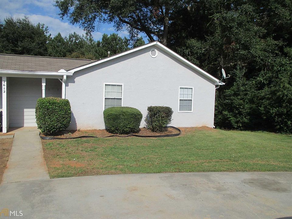 1st image of 2612 Shore Wood Ct NE