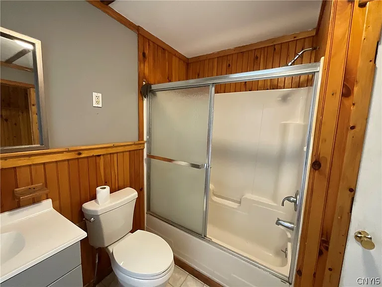 377 W Main St #1 — Photo 35