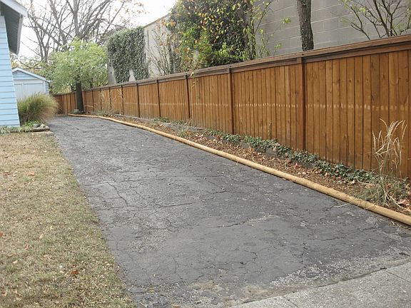 3rd image of 15 Parkway Ave