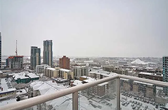 135 13th Ave SW #1510 — Photo 13