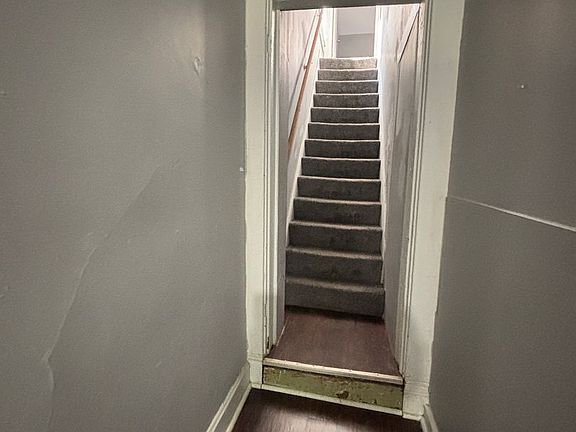 3rd image of 155-157 W 6th Ave