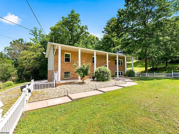 5th image of 878 Shaffer Ln