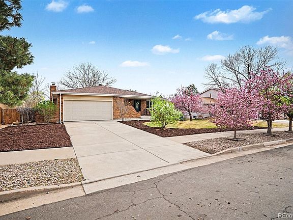 3rd image of 811 Altair Drive