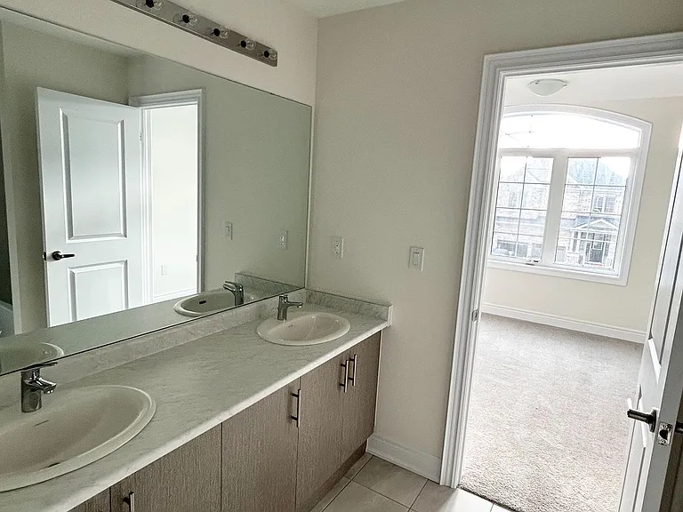 57 Donald Stewart Rd — Photo 3