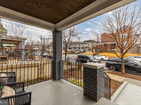 4th image of 2907 7th St NE