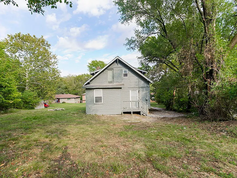 5424 Bellefontaine Ave — Photo 28