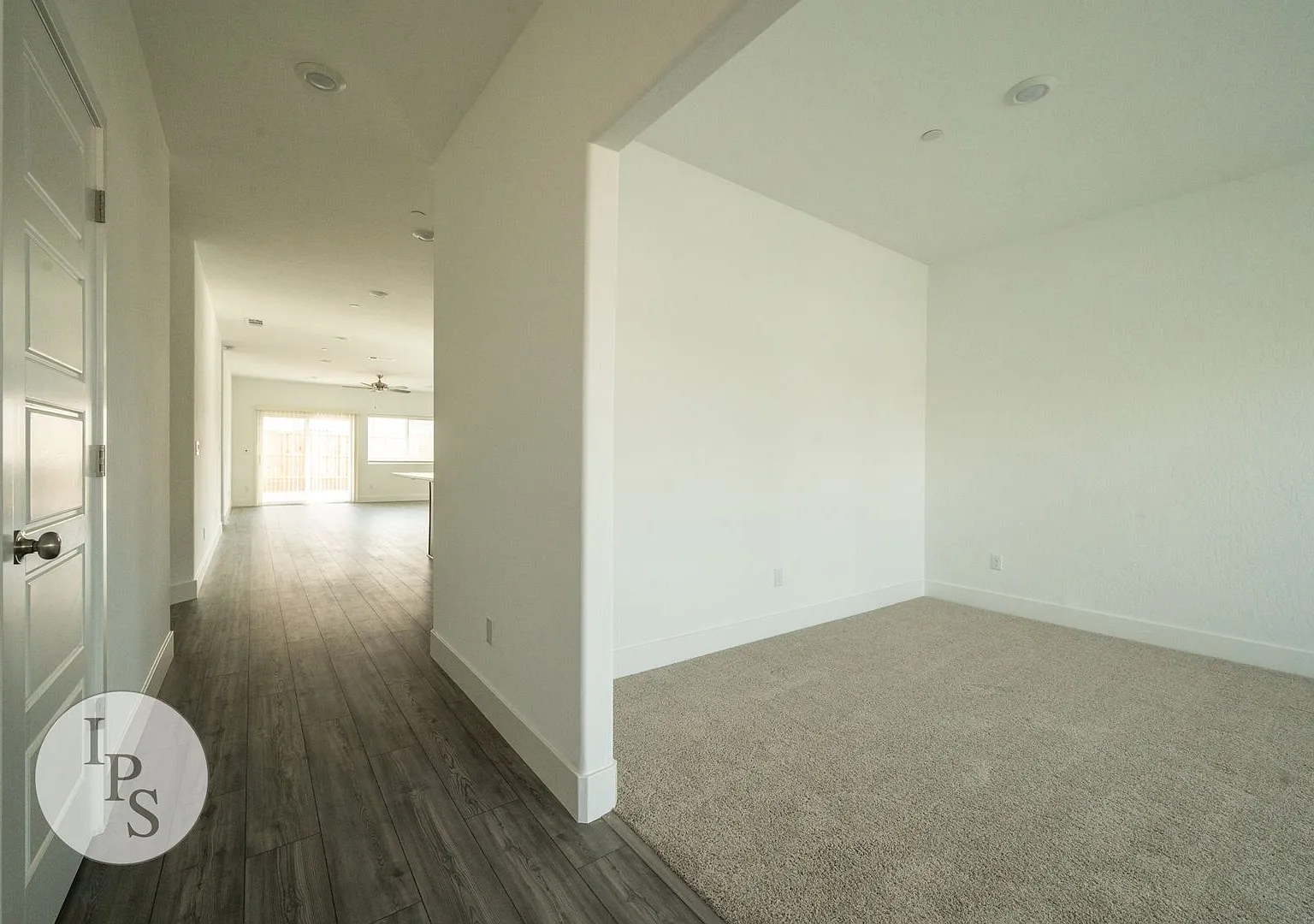 North Clovis Home, 3BR/2BA + Den/Possible 4th Bedroom - Lots of Amenities! — Photo 4