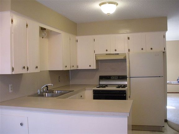 KITCHEN-2