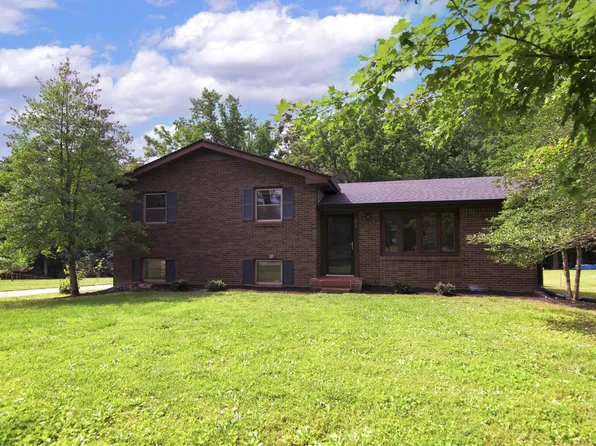 1017 Jackson Heights Rd, Goodlettsville, TN 37072