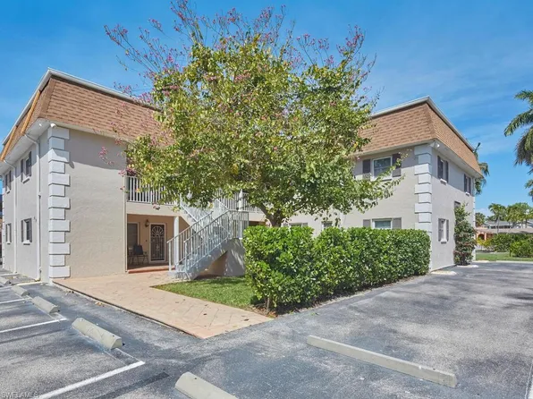 940 3rd ST S #201, NAPLES, FL 34102